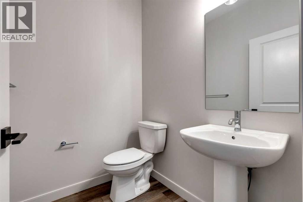 435 Rivercrest Road, Cochrane