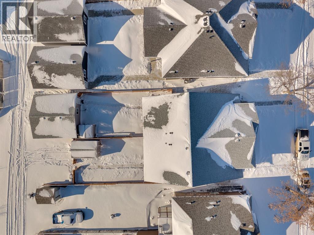 3807 50 Avenue, Ponoka