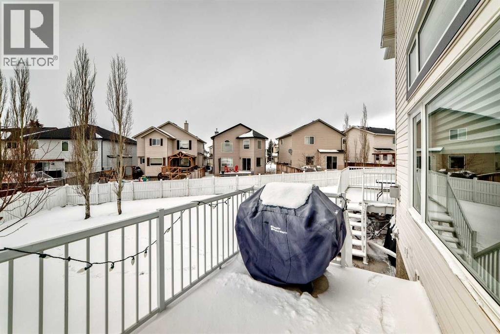 Single Family House 4 Level for Sale in  Rocky Ridge Court NW Rocky Ridge Calgary 
