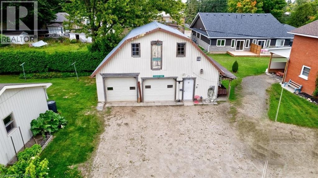 163 JOHN Street S - 2