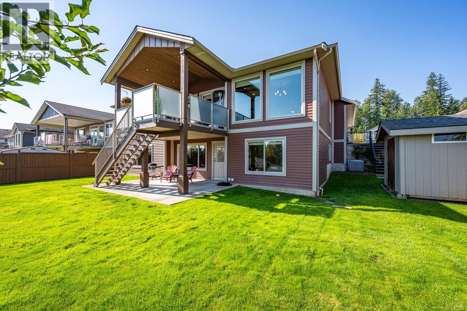 942 Timberline Dr, Campbell River