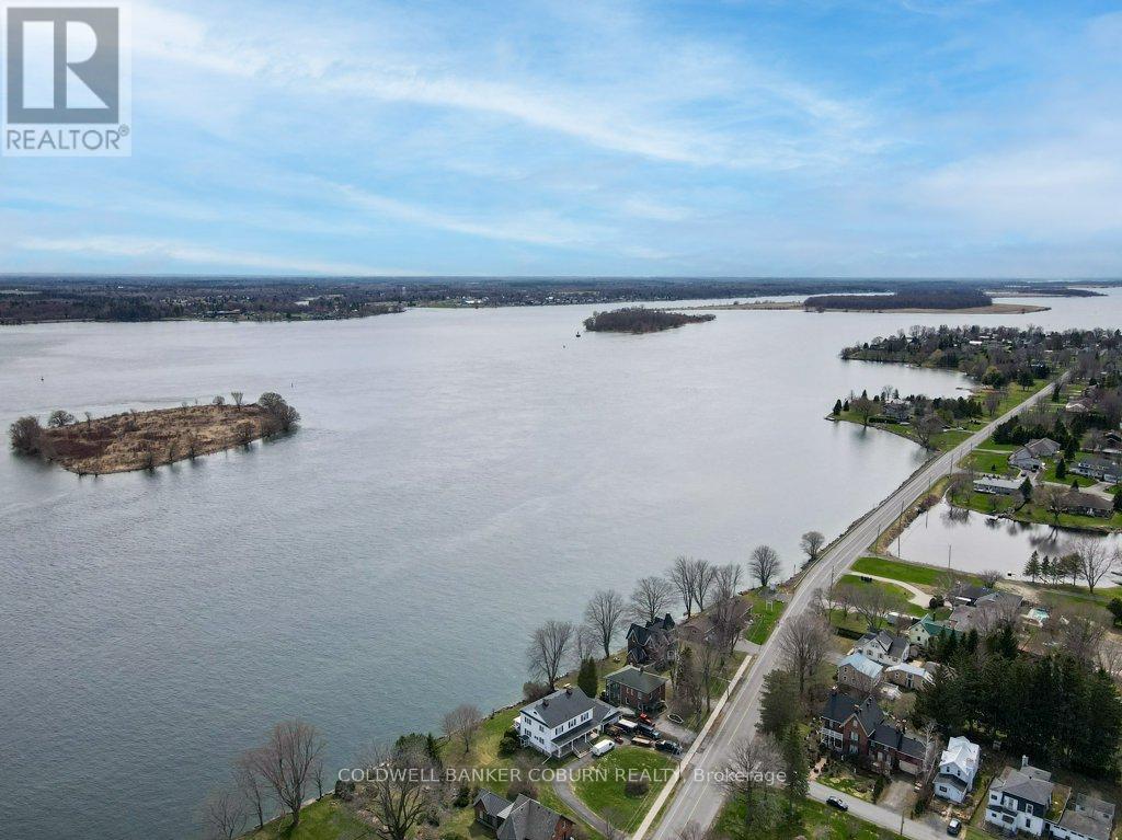 81 LAKESHORE DRIVE - 50