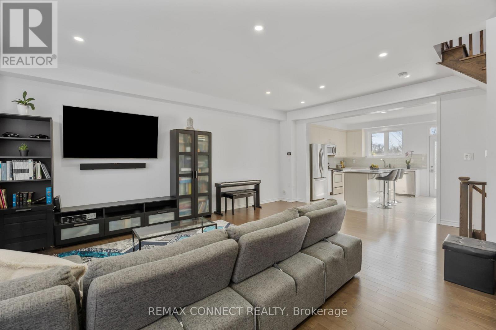 56 HERON PARK PLACE - 11