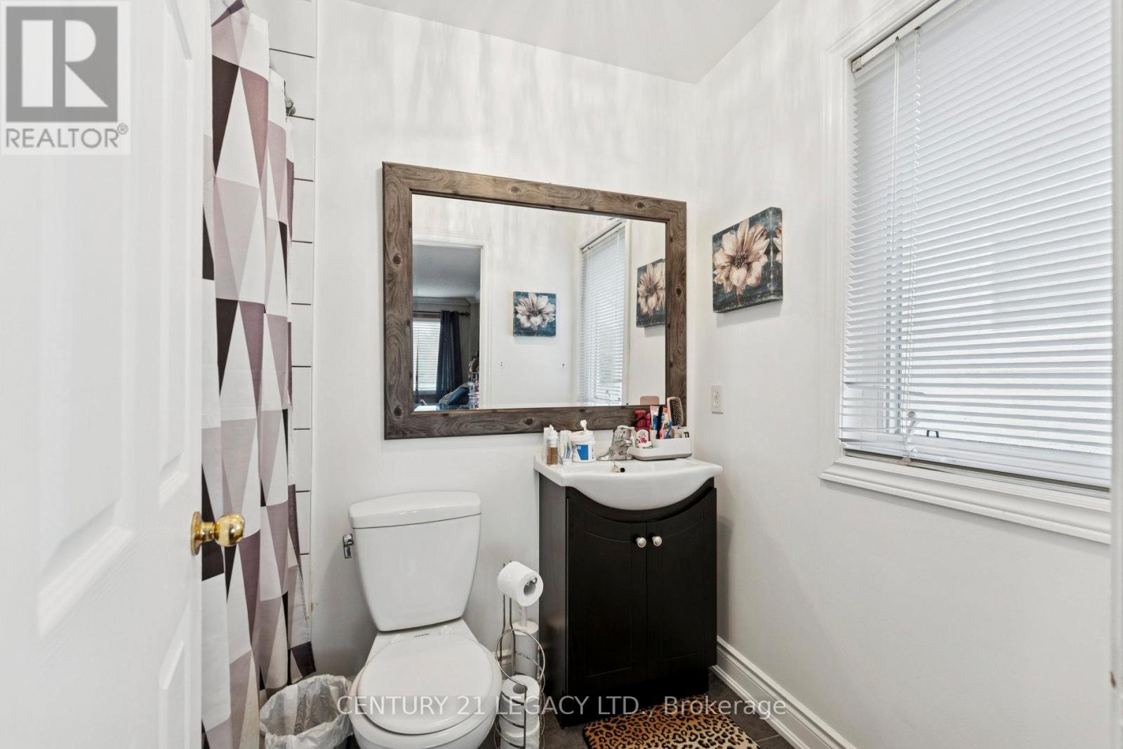 71 TOWNLEY CRESCENT - 19