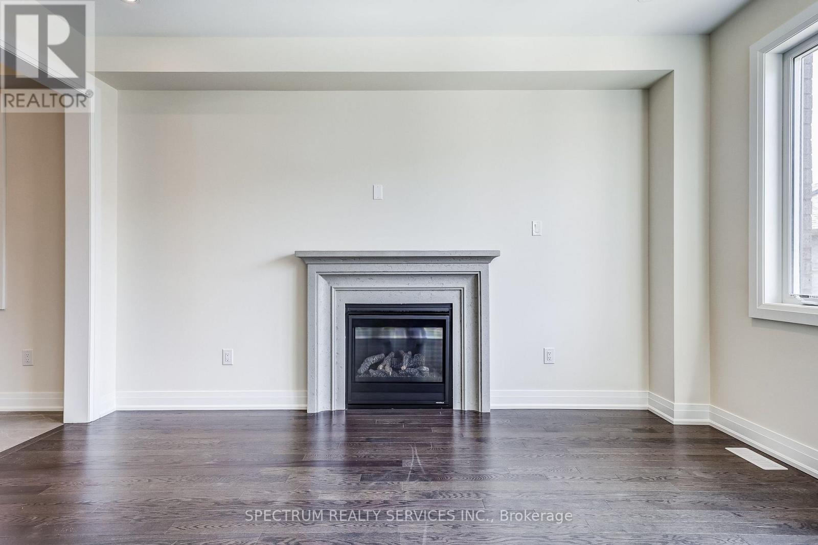 7 JOHN ROLPH STREET - 23