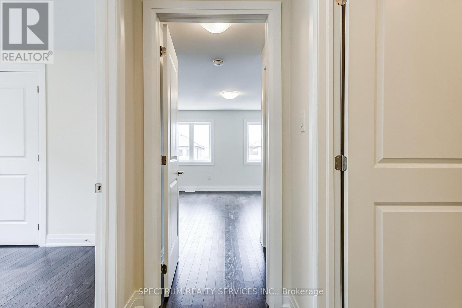 7 JOHN ROLPH STREET - 38