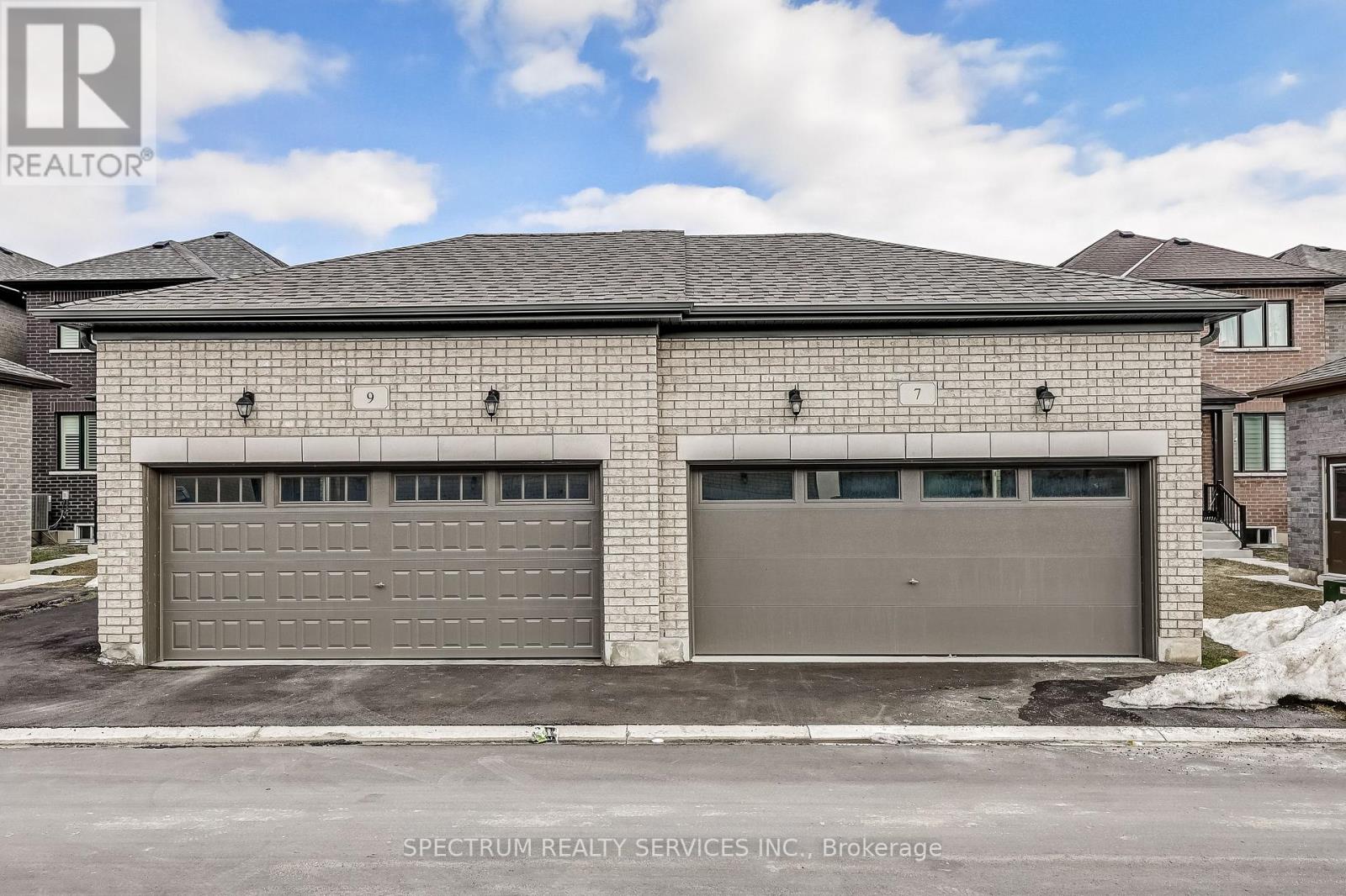 7 JOHN ROLPH STREET - 49