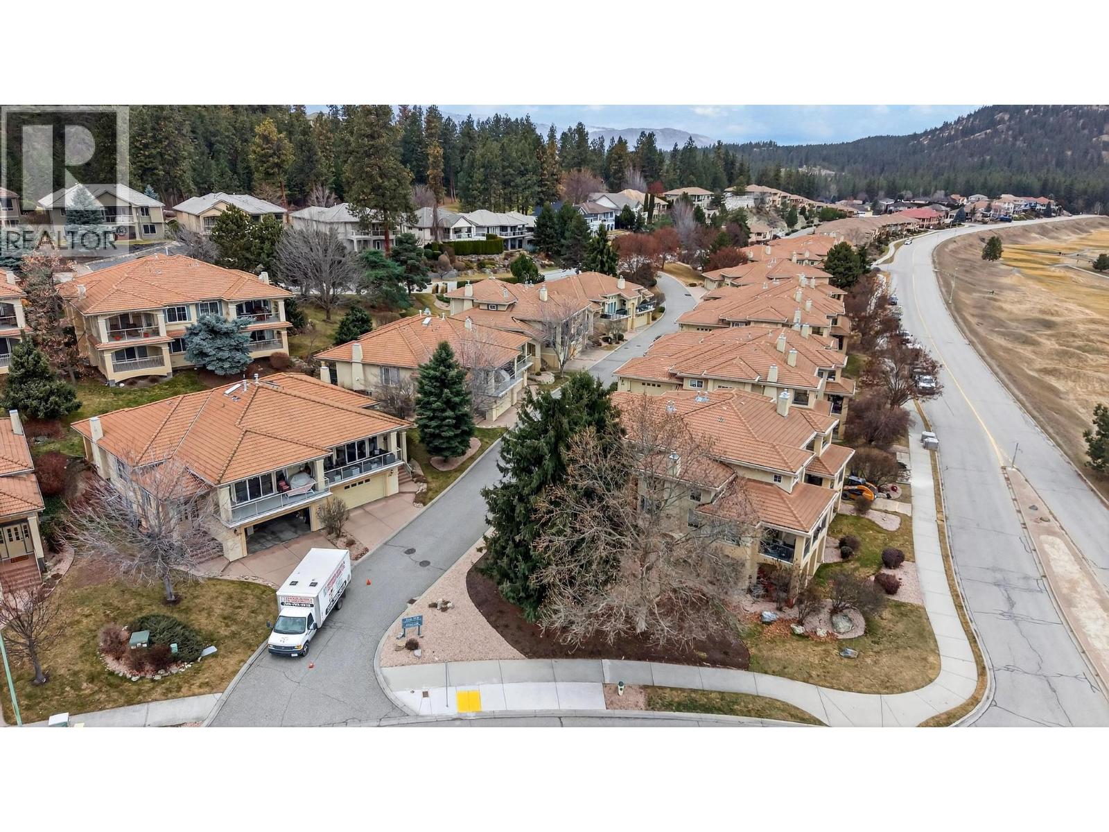 2298 Country Club Drive - 43