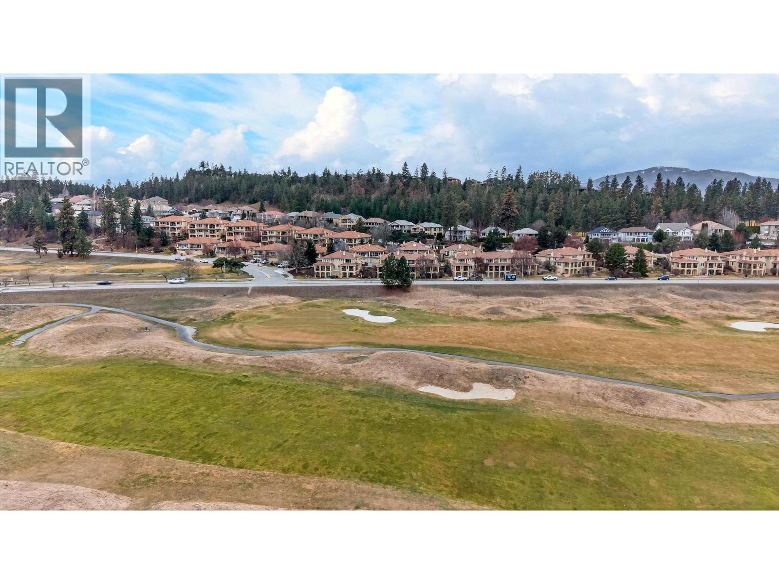 2298 Country Club Drive - 44