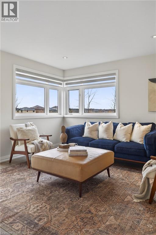 #1 35 MIDHURST Heights - 15