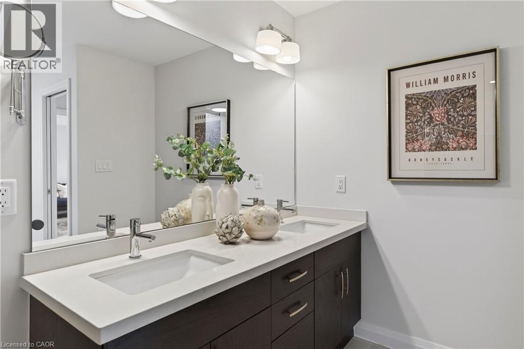 #1 35 MIDHURST Heights - 31