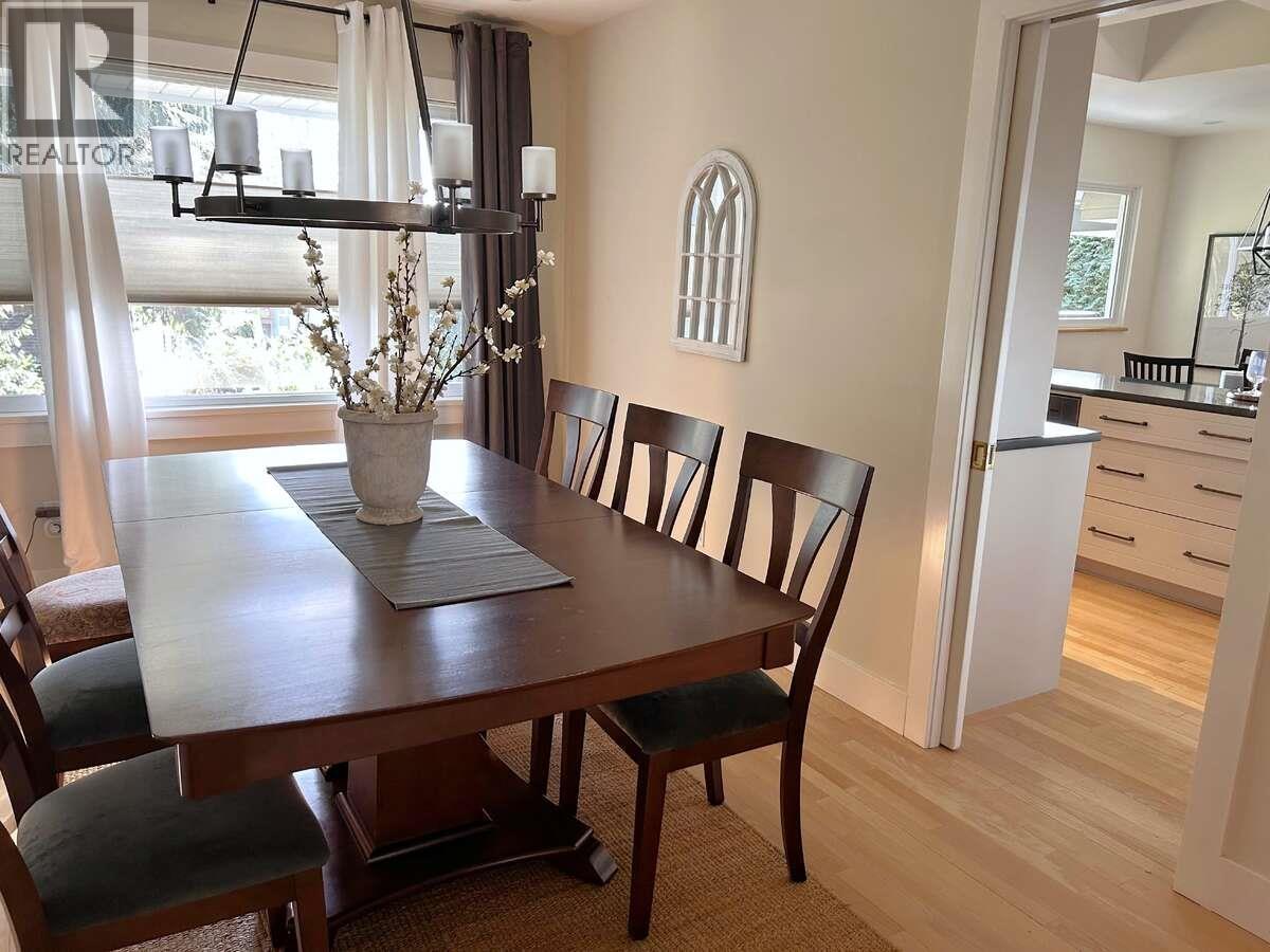 2685 BYRON ROAD, North Vancouver