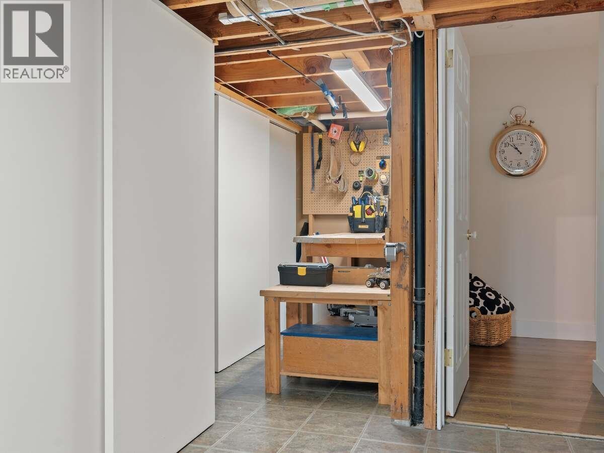 2685 BYRON ROAD, North Vancouver