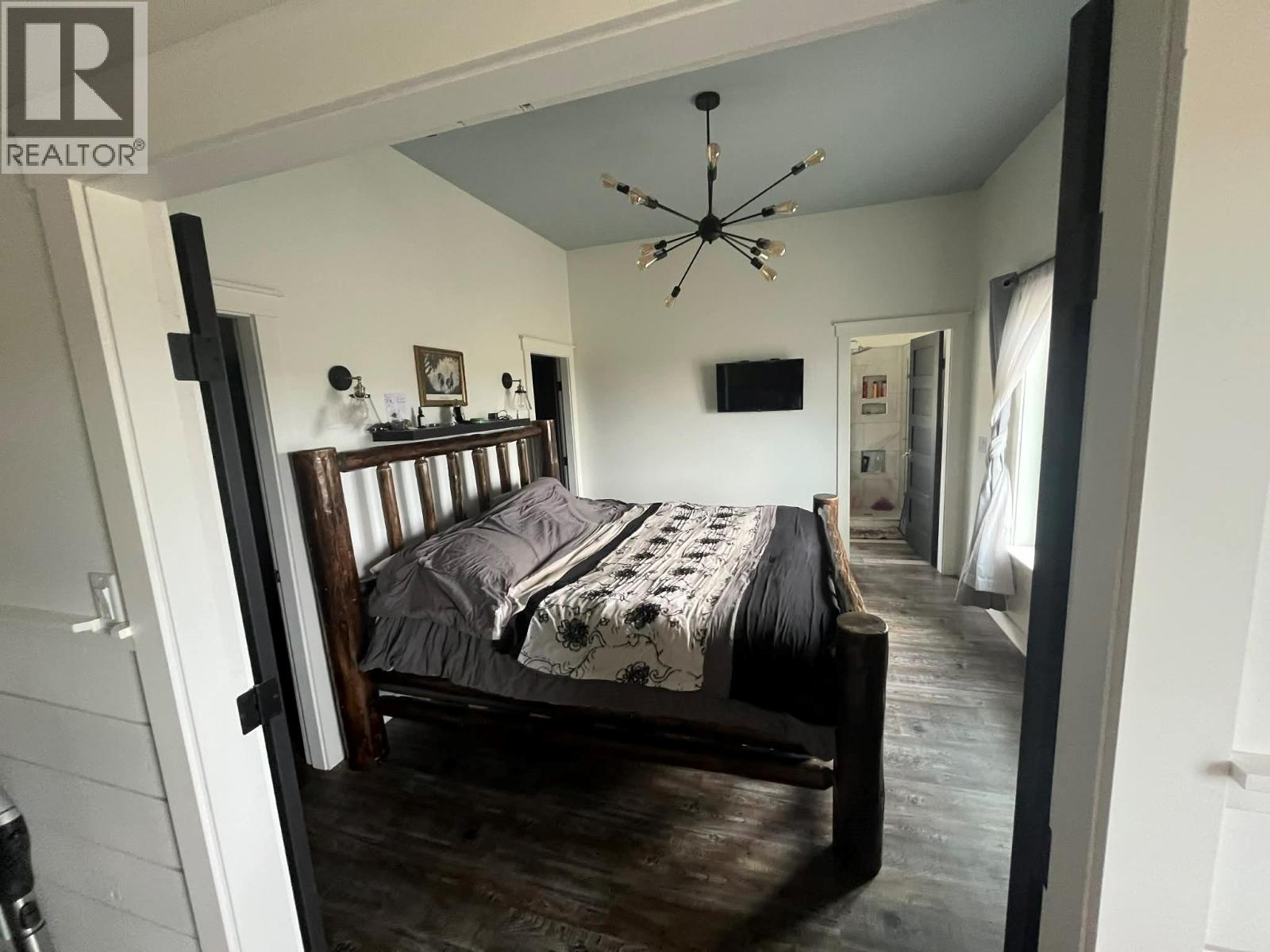 610 Cowie Creek Road, Chetwynd