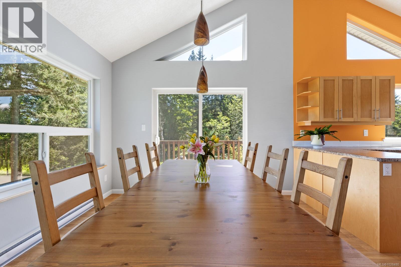 2892 MARIDGE RD - 34