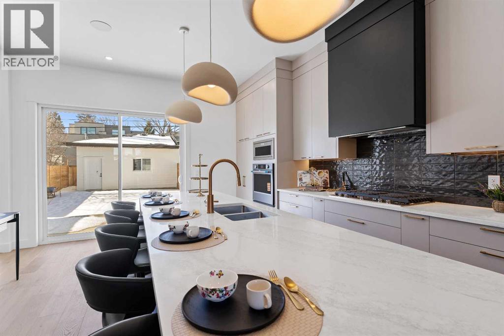 Single Family House for Sale in   Street SW Killarney/Glengarry Calgary 