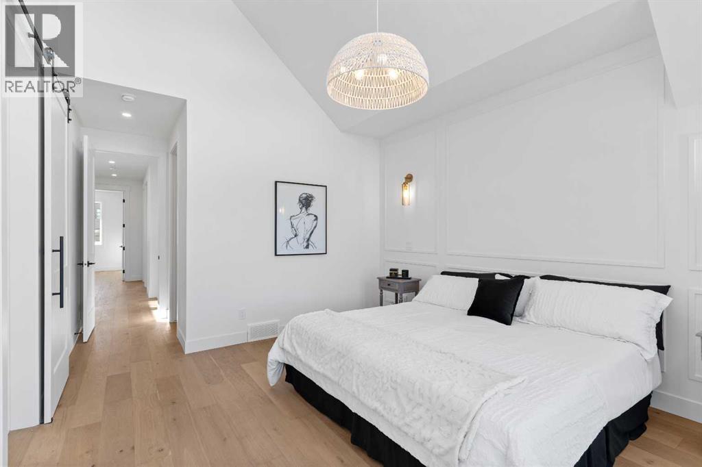 Single Family House for Sale in   Street SW Killarney/Glengarry Calgary 