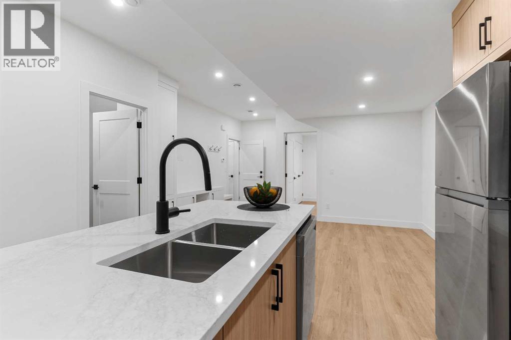 Single Family House for Sale in   Street SW Killarney/Glengarry Calgary 