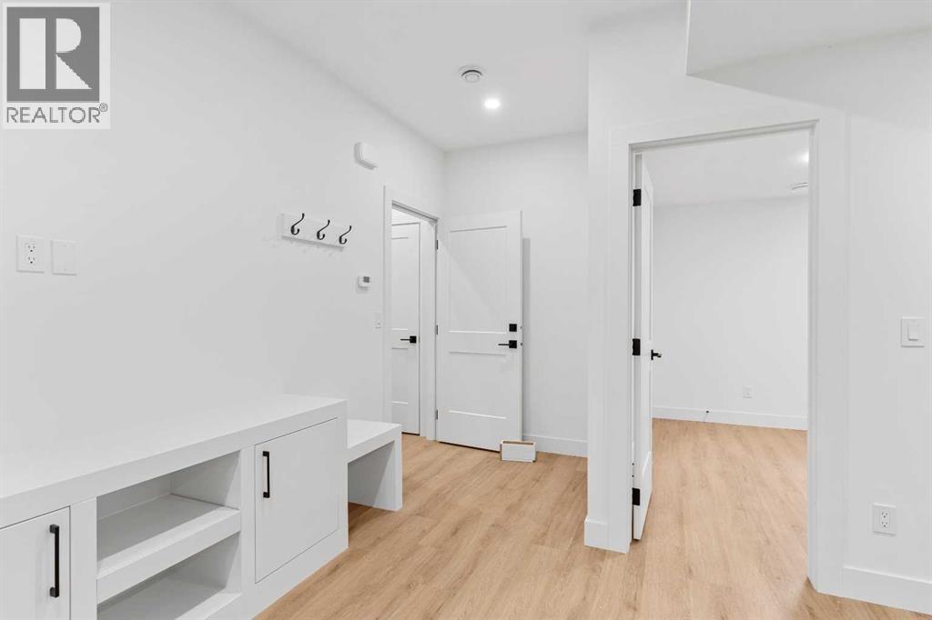 Single Family House for Sale in   Street SW Killarney/Glengarry Calgary 