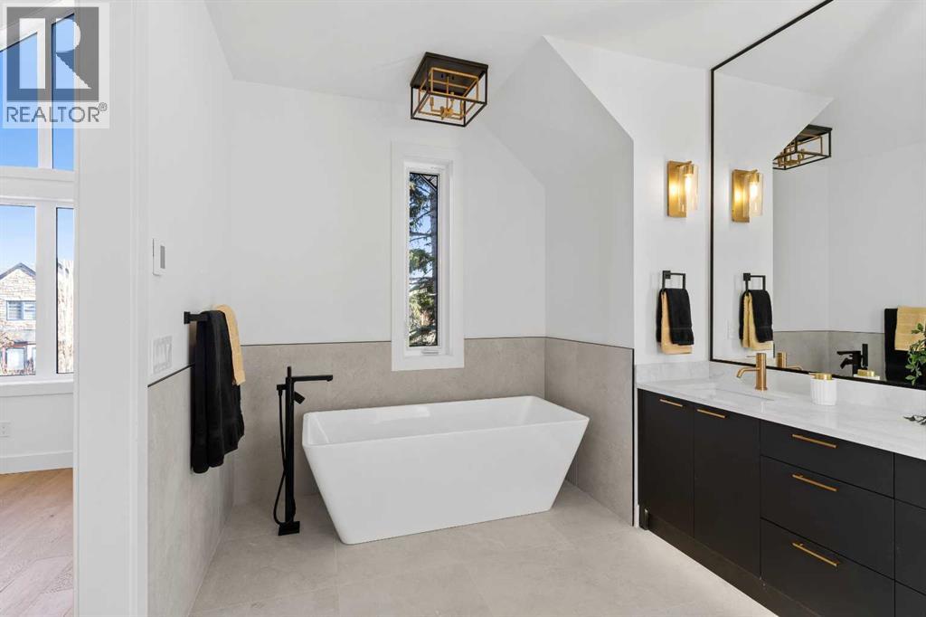 Single Family House for Sale in   Street SW Killarney/Glengarry Calgary 