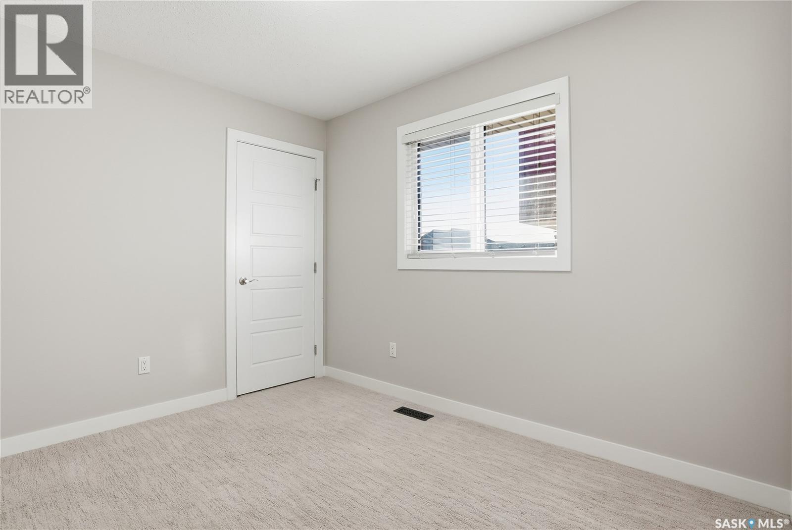 Single Family House Bi-level for Sale in  Boykowich STREET Saskatoon 