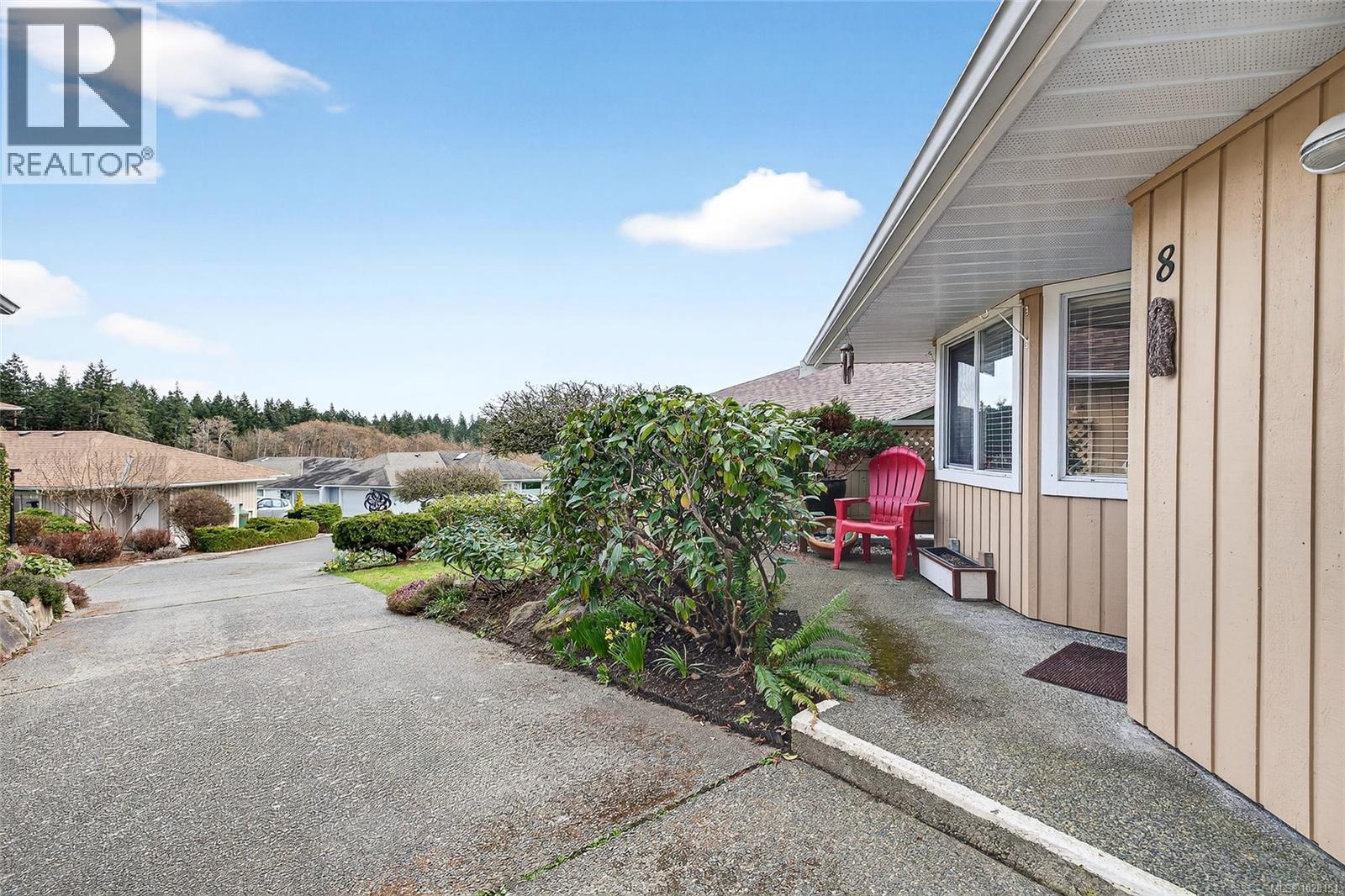 8 130 Corbett Road, Salt Spring