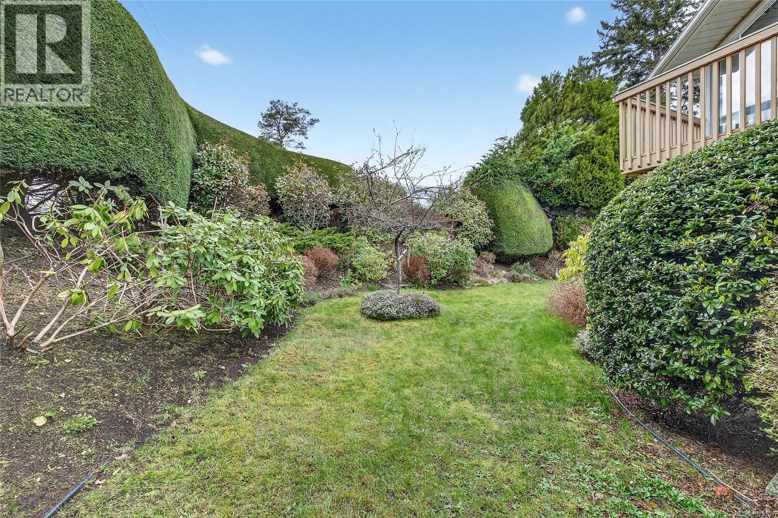 8 130 Corbett Road, Salt Spring