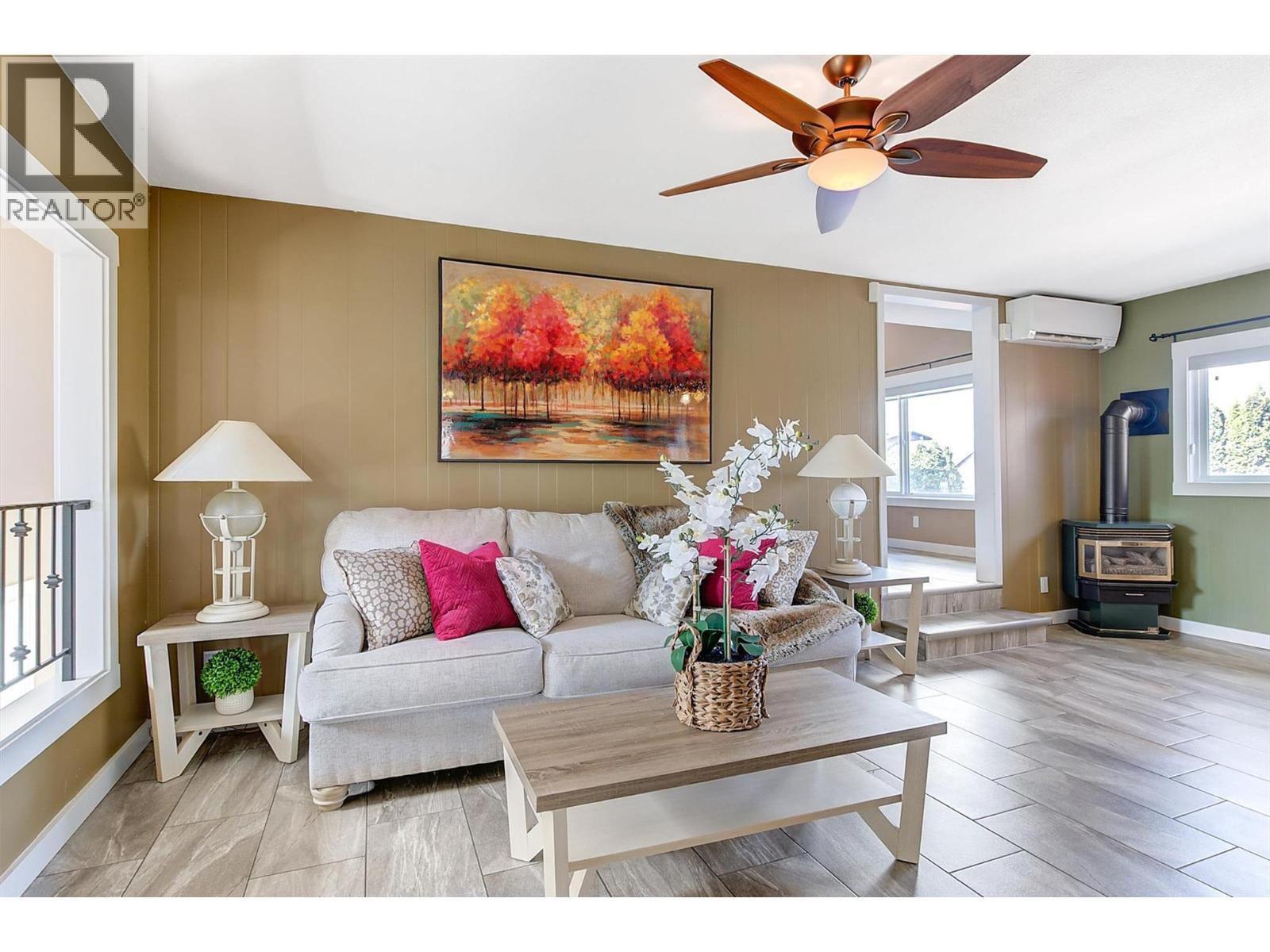 1506 Johnson Street, Summerland