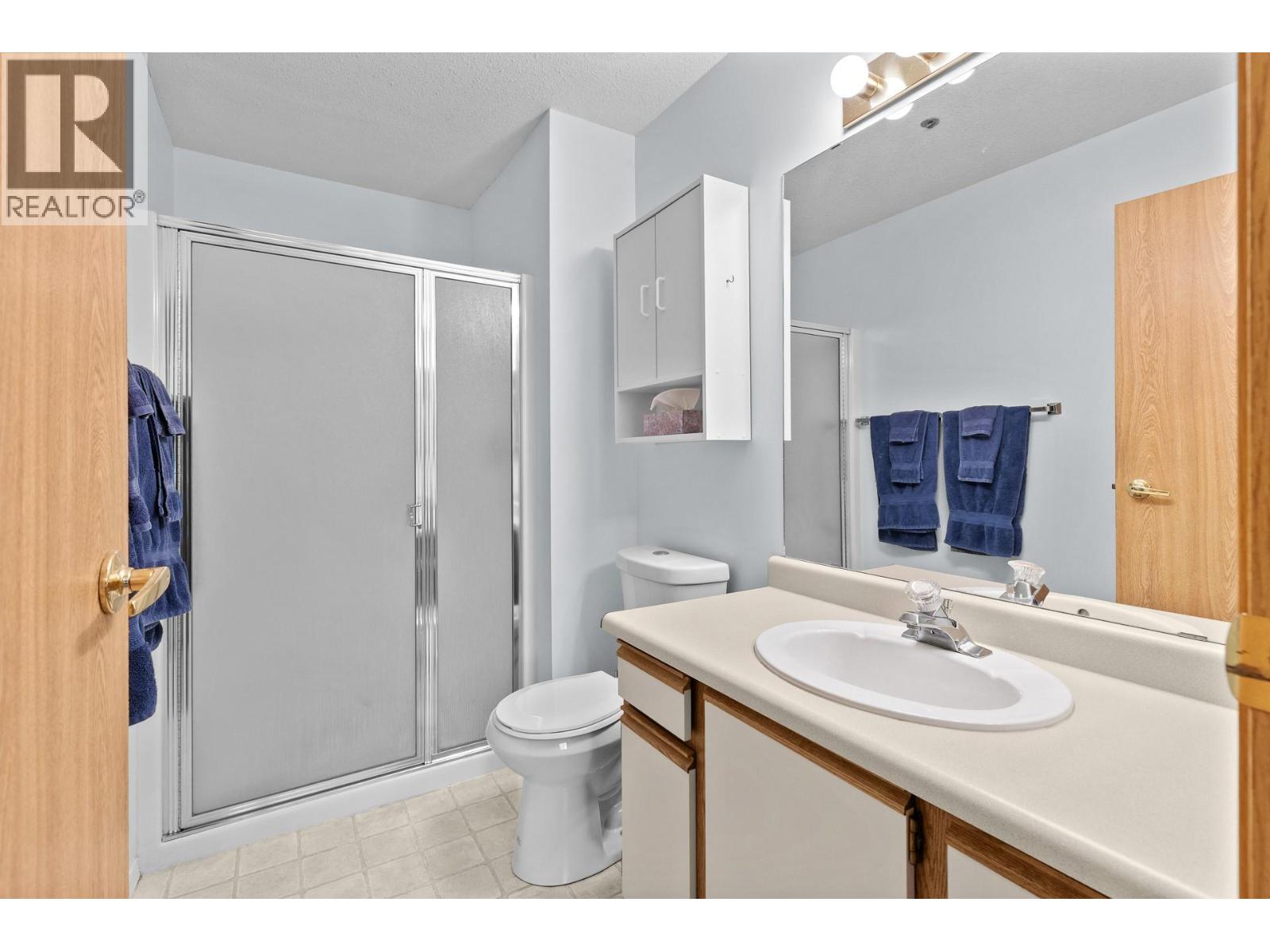 #214 1045 Sutherland Avenue - 27