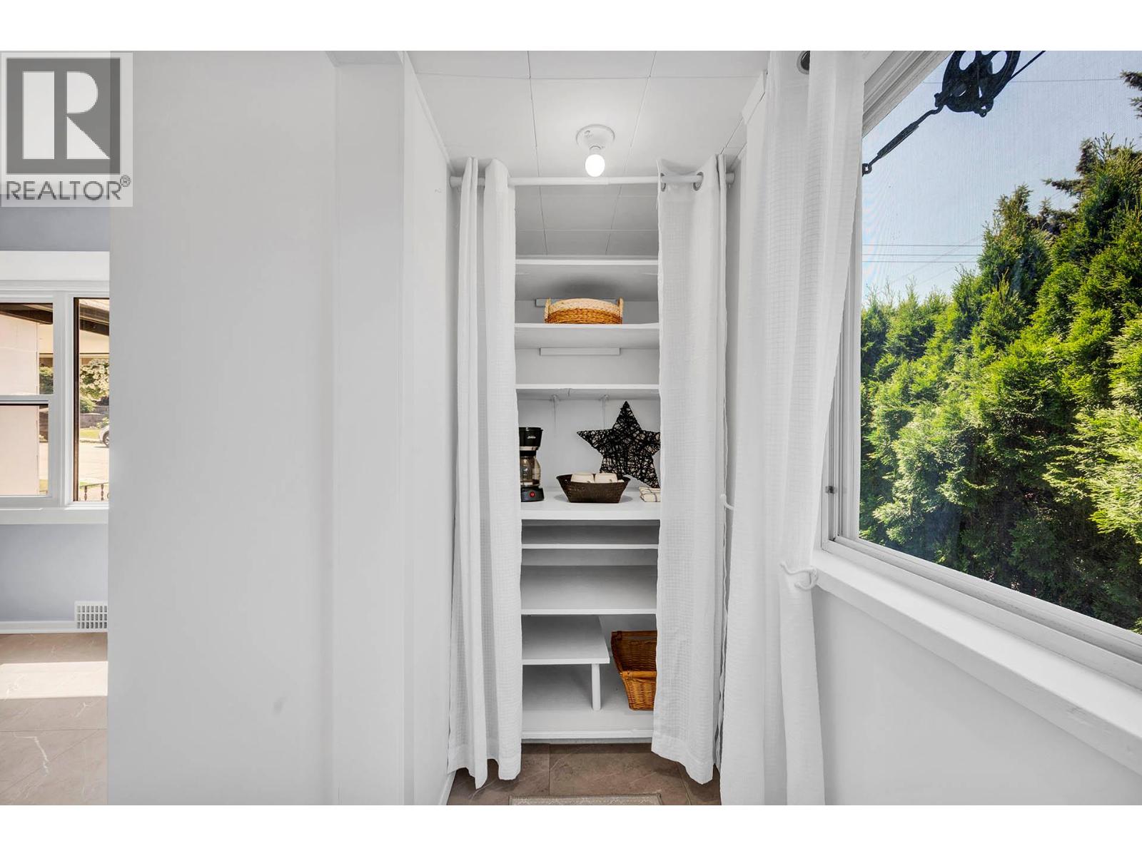 1314 PINE Crescent, Kamloops