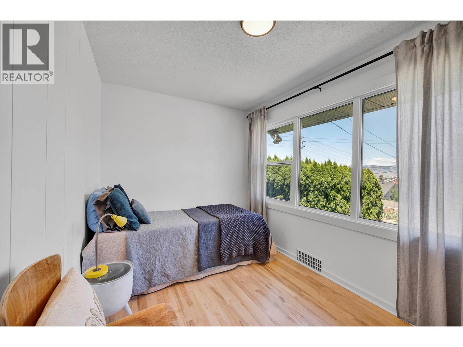 1314 PINE Crescent, Kamloops