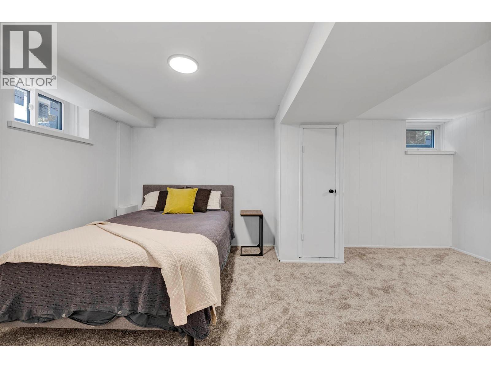 1314 PINE Crescent, Kamloops