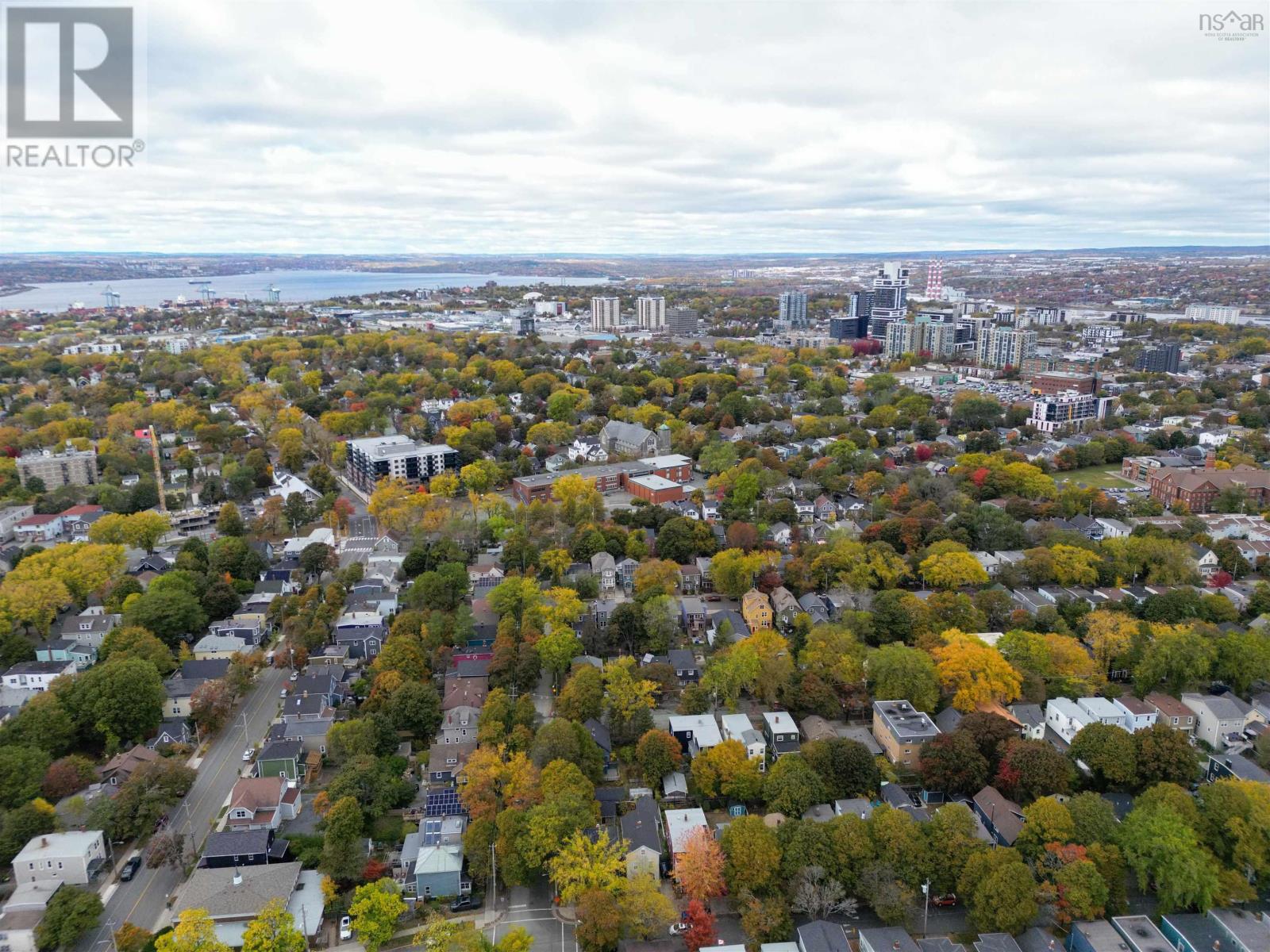 Property 10 of 17 of 6319 Chebucto Road