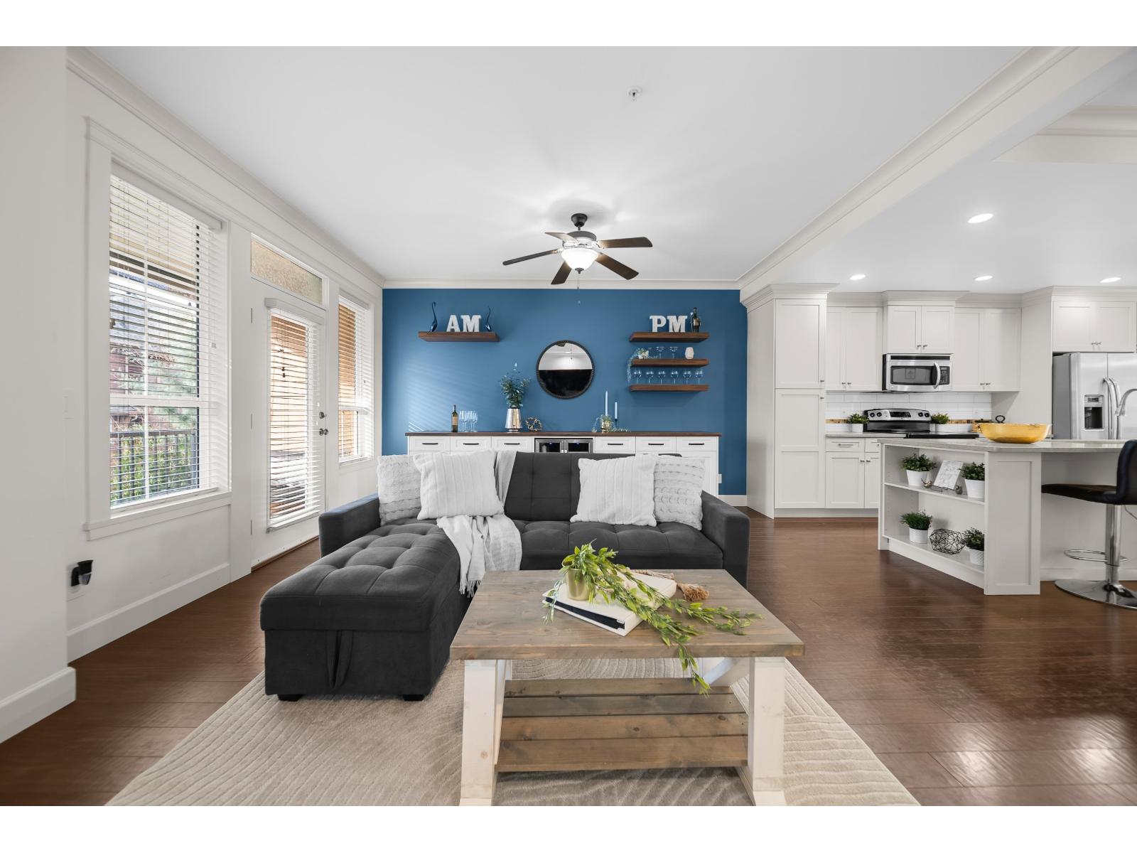 4 45290 SOOWAHLIE CRESCENT, Garrison Crossing, Chilliwack