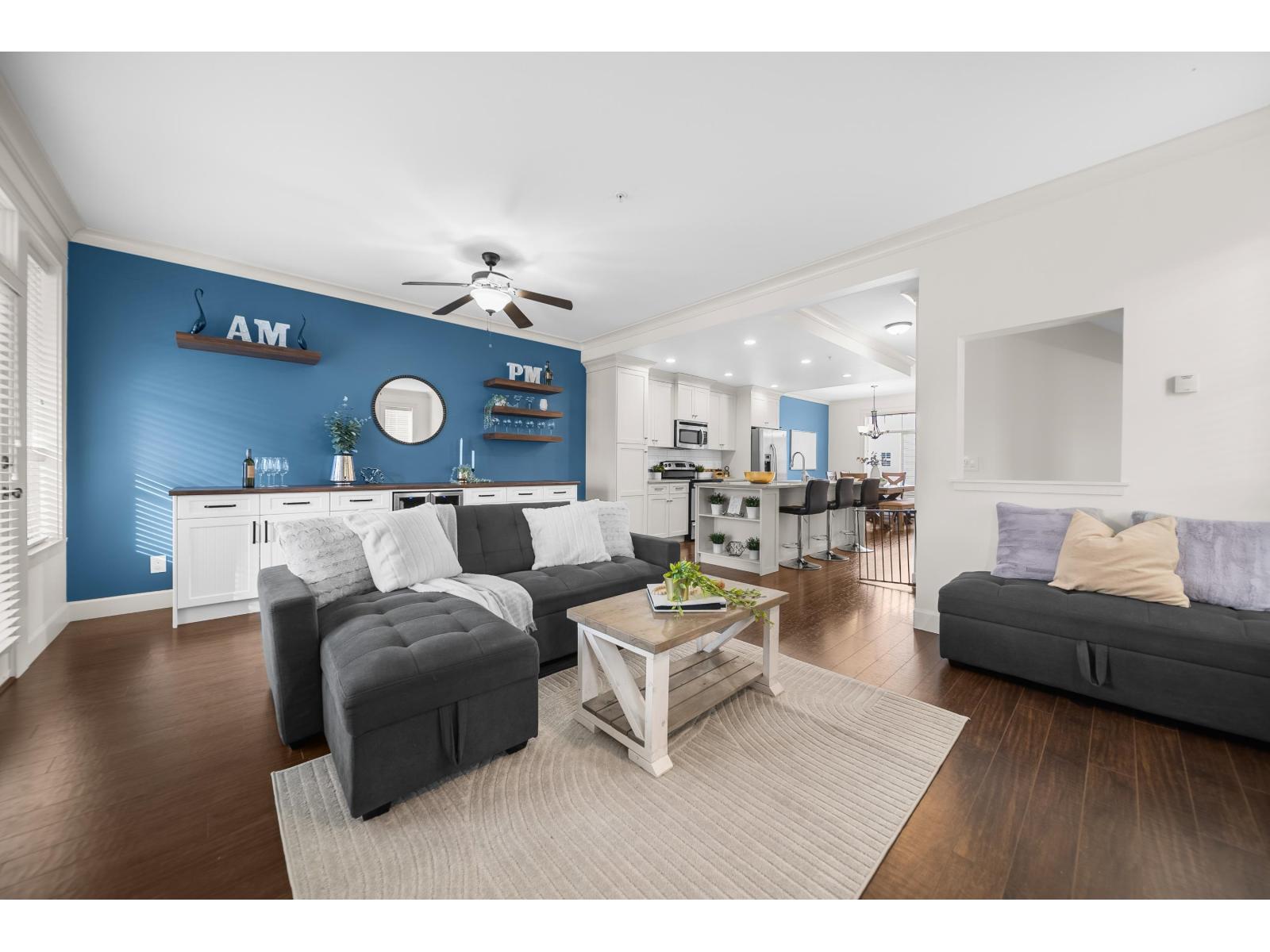 4 45290 SOOWAHLIE CRESCENT, Garrison Crossing, Chilliwack