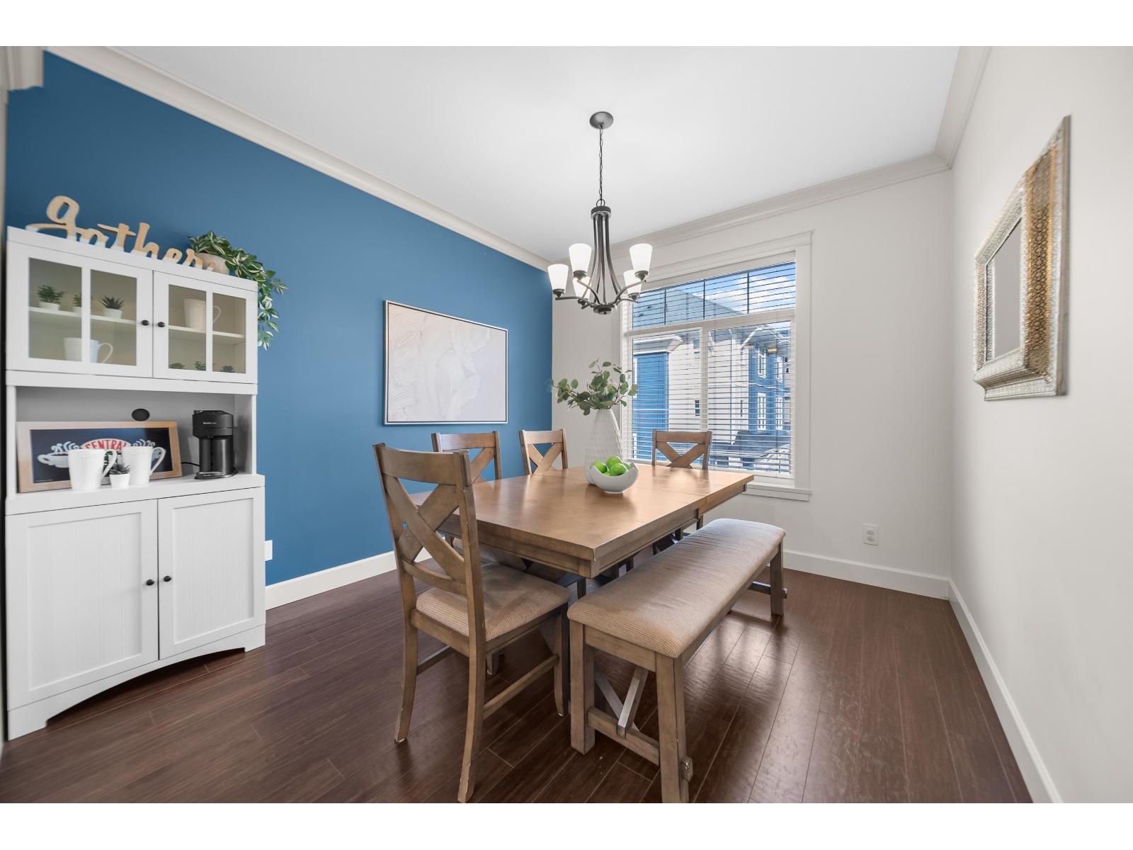 4 45290 SOOWAHLIE CRESCENT, Garrison Crossing, Chilliwack