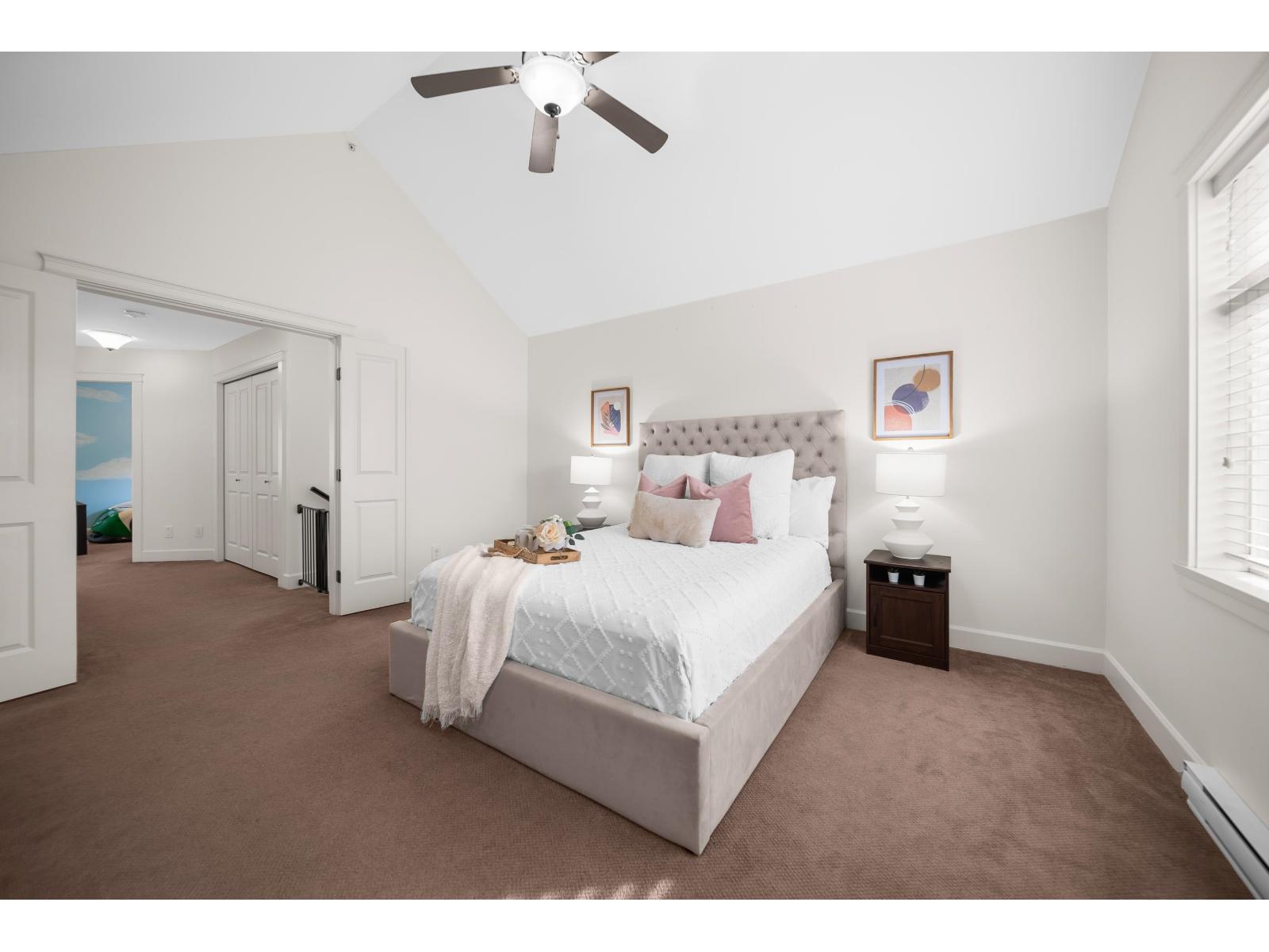 4 45290 SOOWAHLIE CRESCENT, Garrison Crossing, Chilliwack