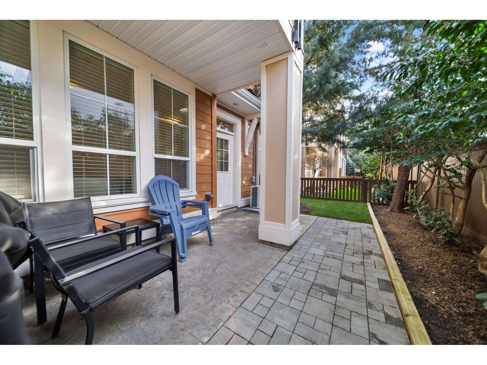 4 45290 SOOWAHLIE CRESCENT, Garrison Crossing, Chilliwack