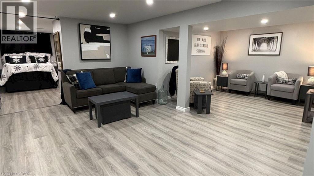 306 ADAMS Avenue - 17