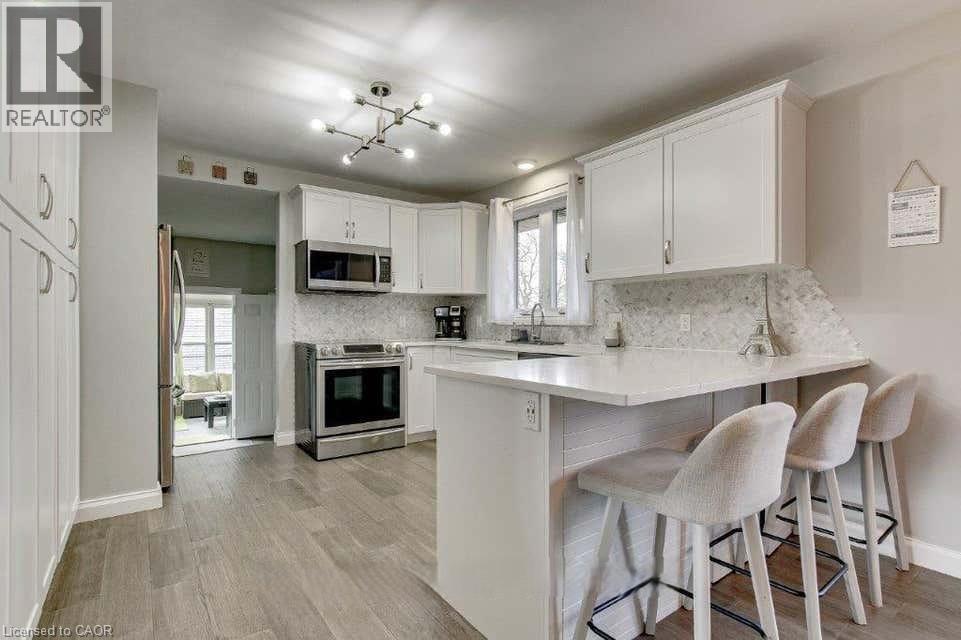 306 ADAMS Avenue - 4
