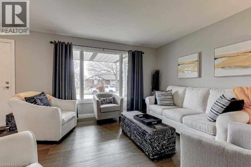 306 ADAMS Avenue - 3