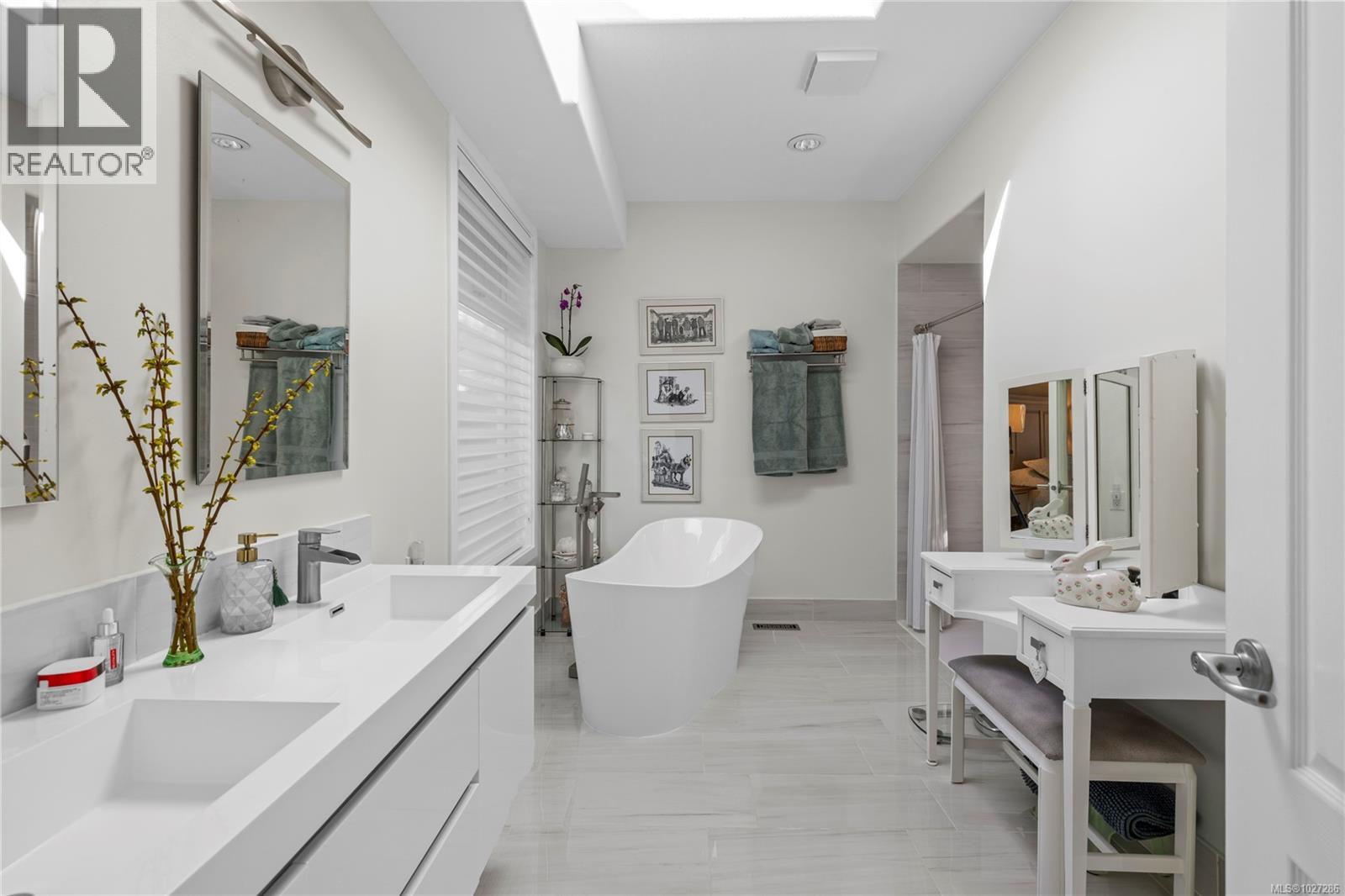 500 MUIRFIELD CLOSE - 11