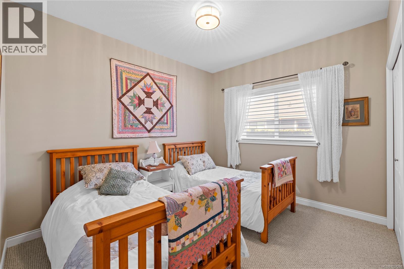 500 MUIRFIELD CLOSE - 38