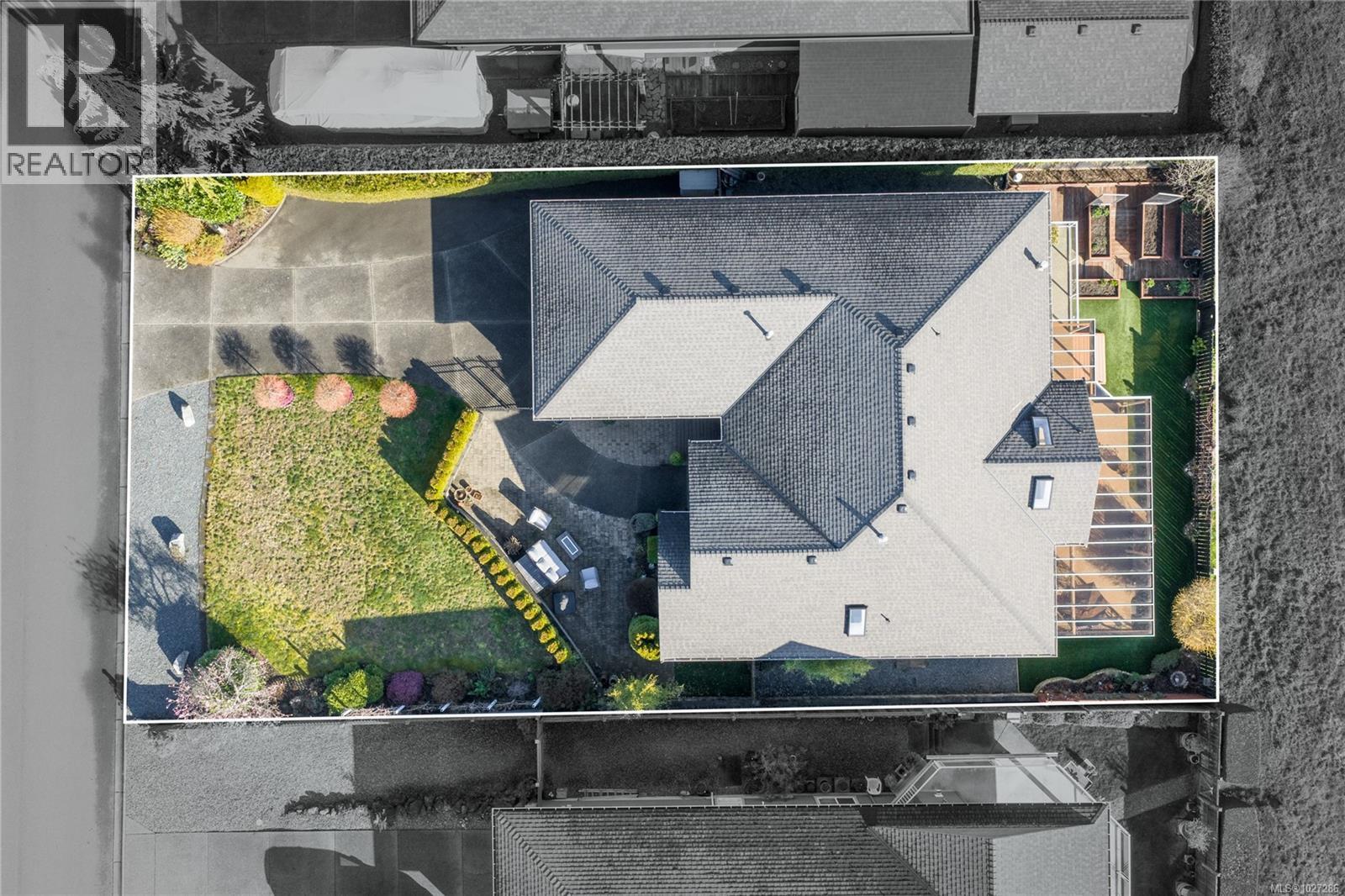 500 MUIRFIELD CLOSE - 12