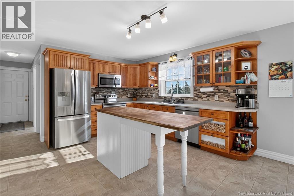 2 Sunrise Ridge - Image 3