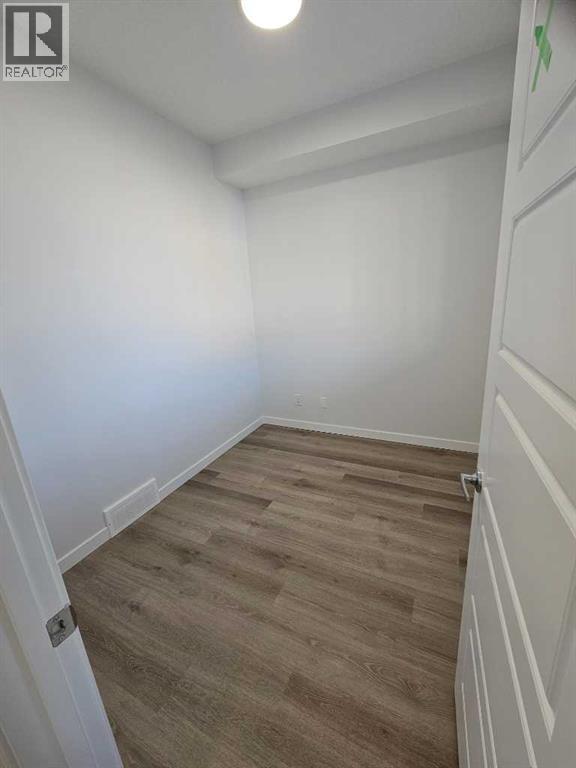 Single Family House for Sale in   Ambleton Street NW Moraine Calgary 