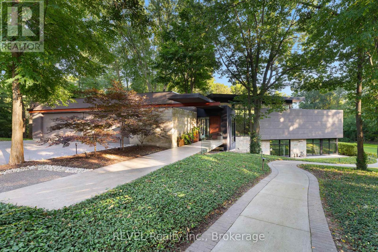 250 CANBORO ROAD - 1