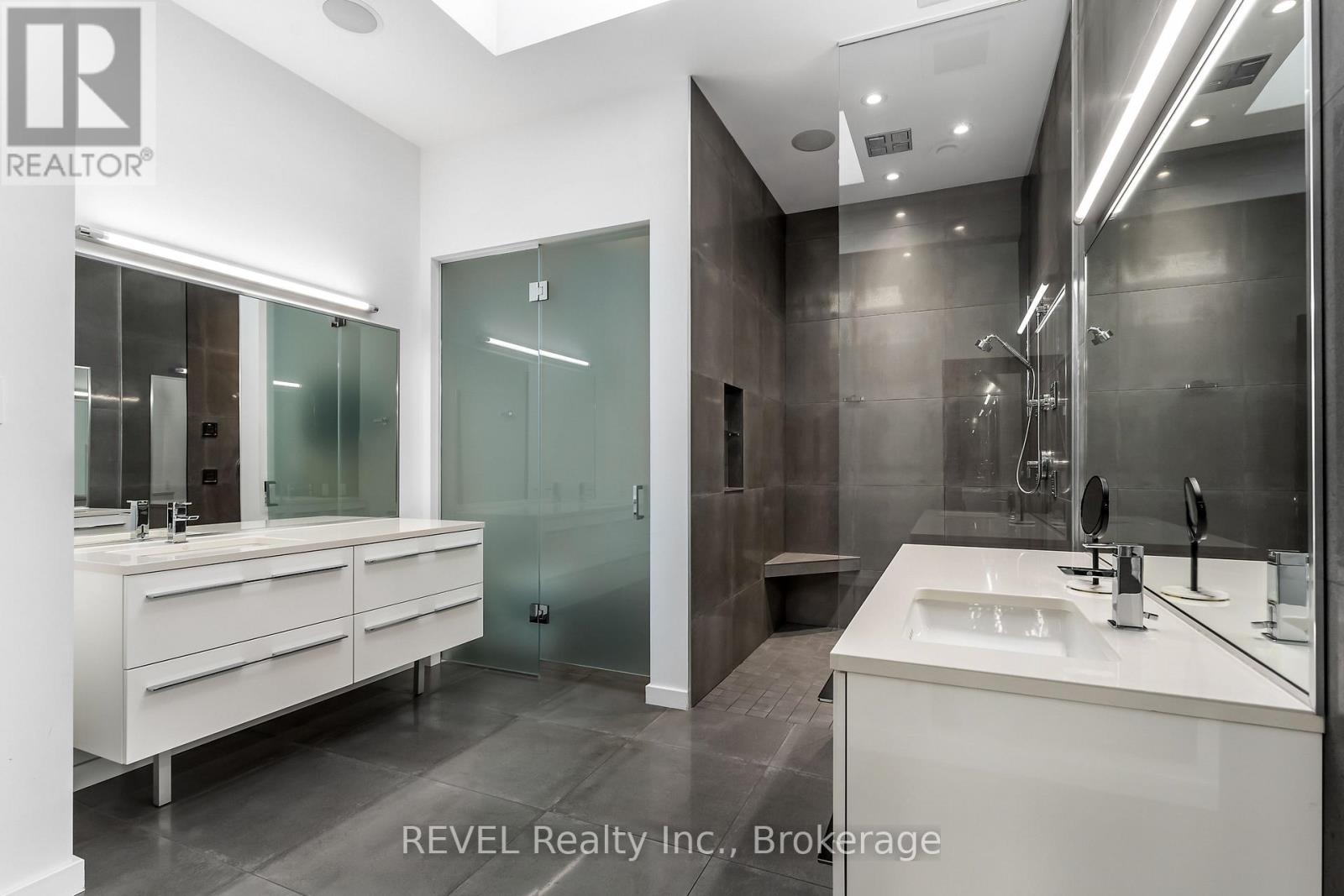 250 CANBORO ROAD - 28