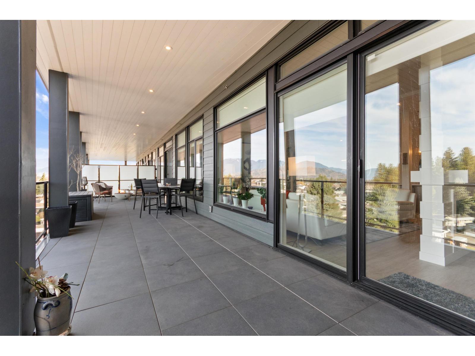 604 45745 WATSON ROAD, Sardis South, Chilliwack