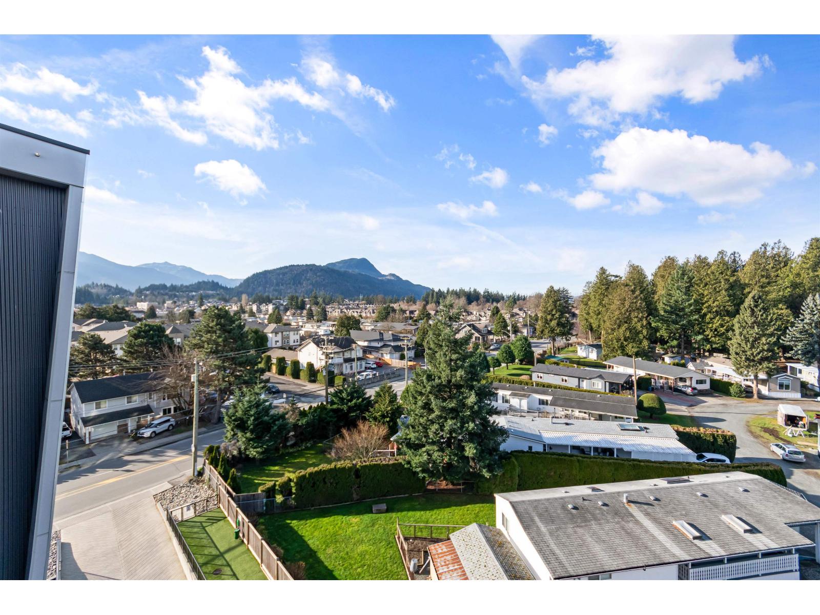 604 45745 WATSON ROAD, Sardis South, Chilliwack